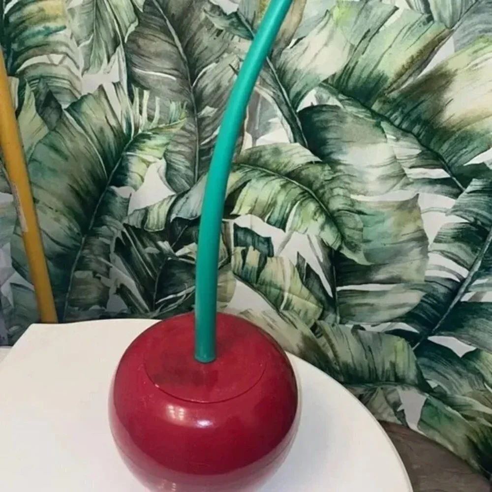 Fun and Cute Shape Toilet Bowl!